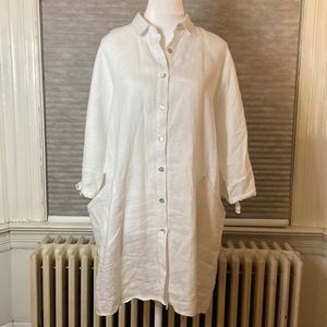 Short sleeve button down linen blouse